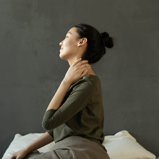 can stiff neck cause dizziness