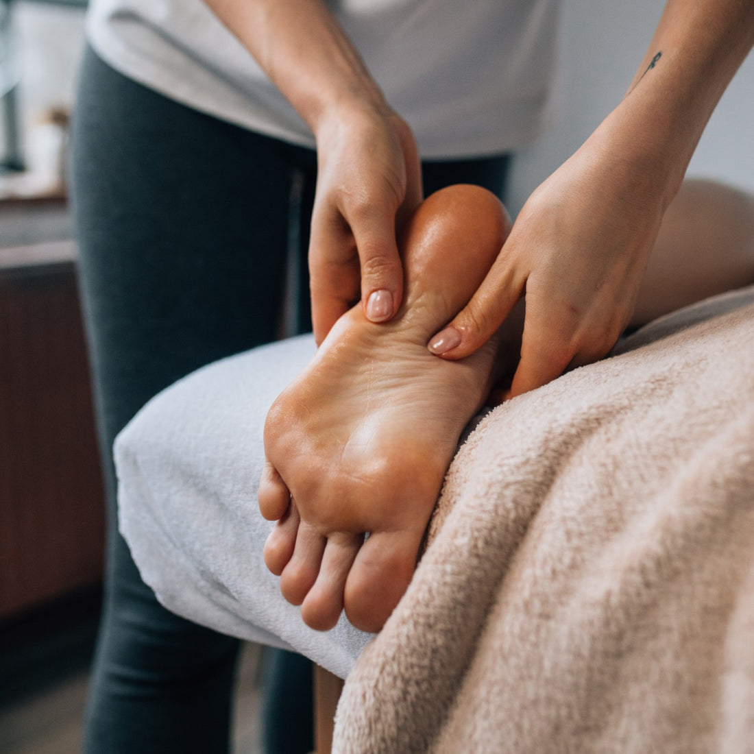 benefits of foot massage everyday
