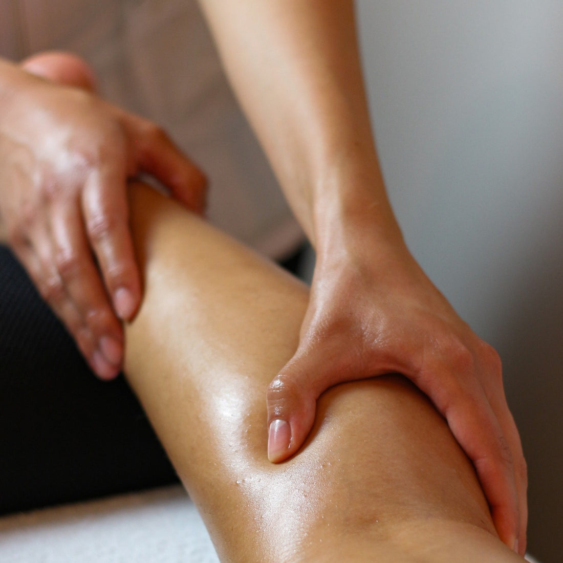 This looks good!: DEEP LEG AND HIP MASSAGE FOR PAIN