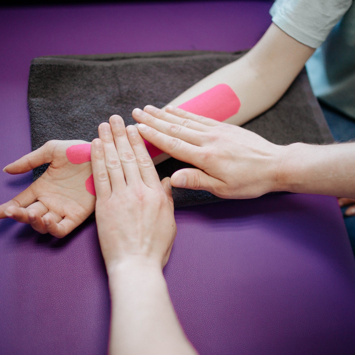 How to Massage Forearm Tendonitis? Vigorous Innovations