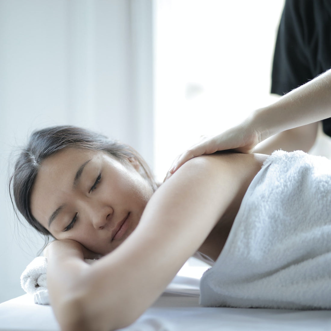 Why Does Massaging Sore Muscles Feel Good?